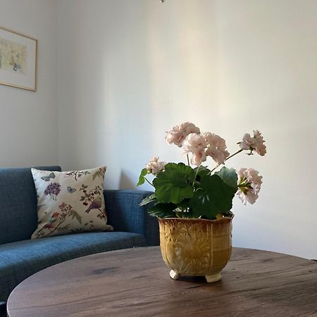 Ahusbrygga Apartment Hotel Extérieur photo